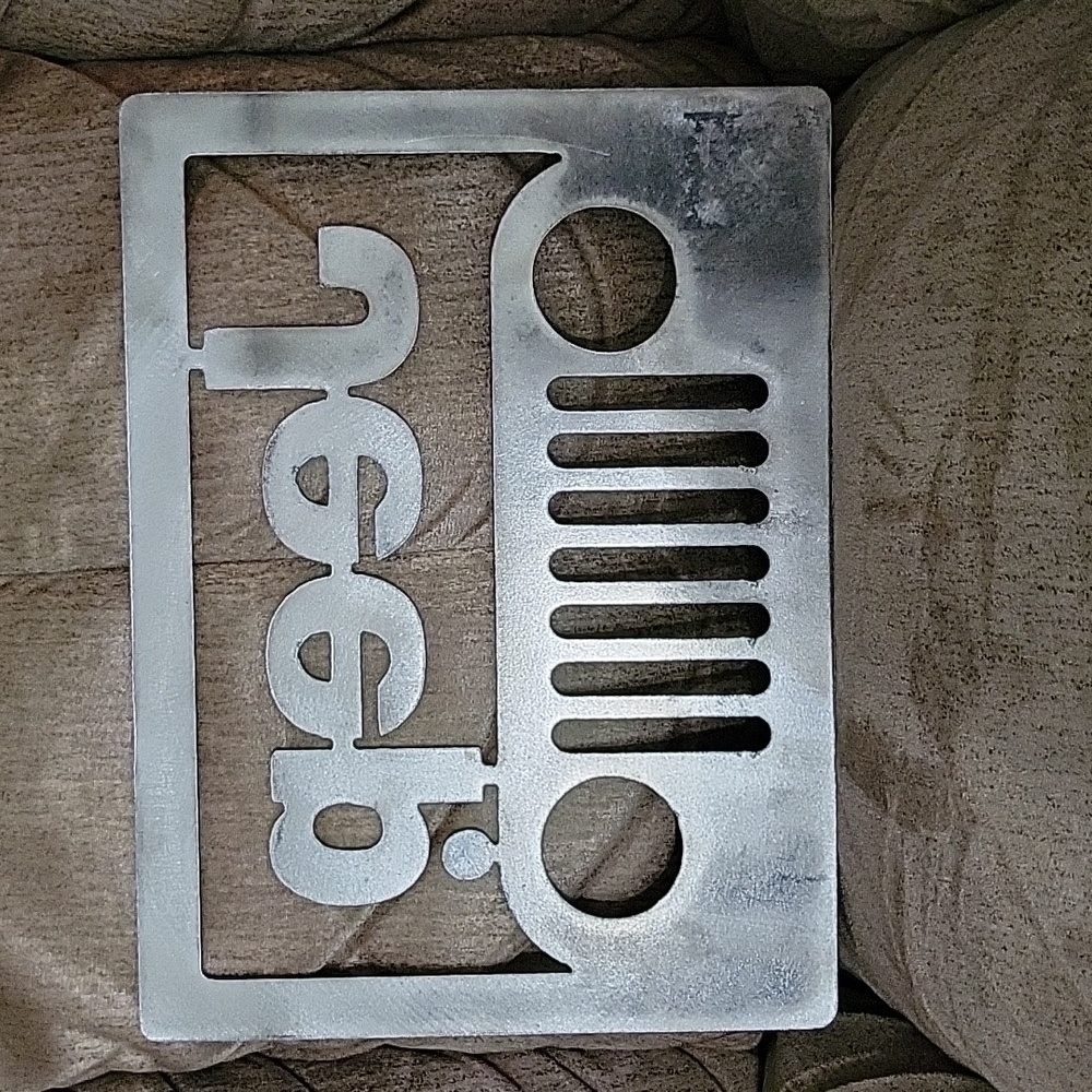 Jeep Licensed Metal Sign - Picture 2 of 3